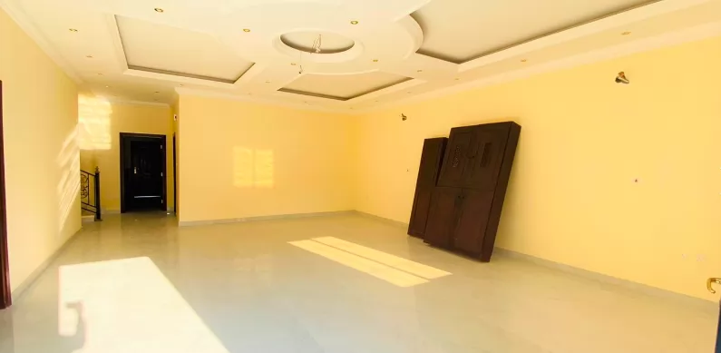 Residential Ready Property 7+ Bedrooms U/F Standalone Villa  for sale in Al Sadd , Doha #7264 - 1  image 